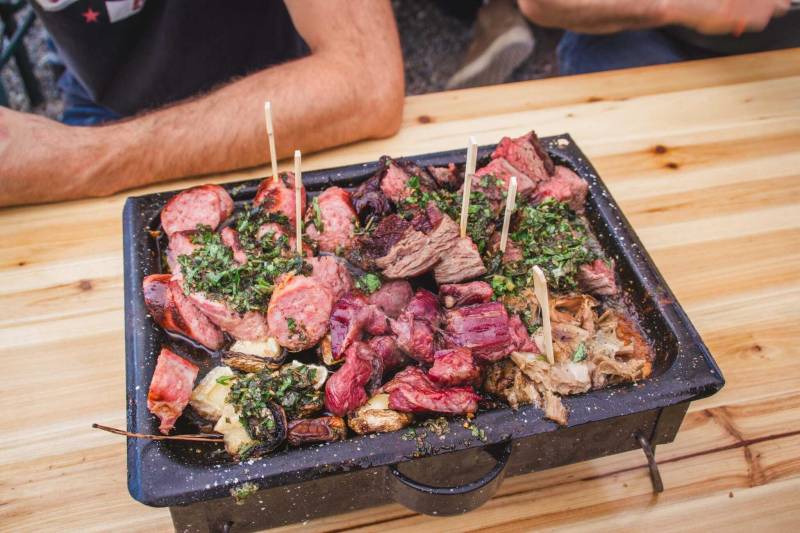 Traiteur spécialisé dans l'organisation de barbecue argentin pour évènements professionnels et particuliers à Vernaison et la région de Lyon