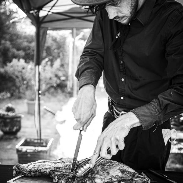 Traiteur spécialisé dans l'organisation de barbecue argentin pour évènements professionnels et particuliers à Vernaison et la région de Lyon