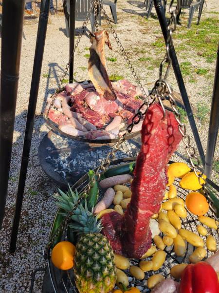 Traiteur spécialisé dans l'organisation de barbecue argentin pour évènements professionnels et particuliers à Vernaison et la région de Lyon